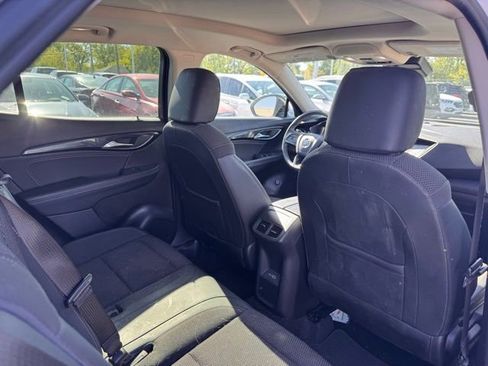 Used 2022 Buick Envision Preferred FWD image 10