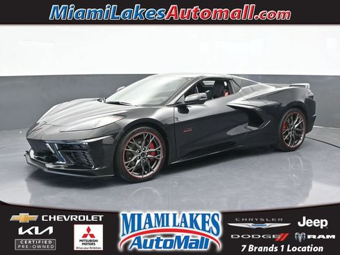 Used 2023 Chevrolet Corvette Stingray Premium Conv w/ Z51 Performance Package image 1