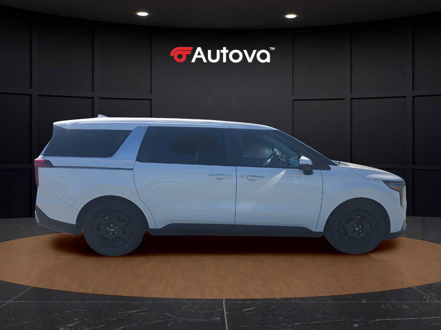 Used 2025 Kia Carnival FWD image 6
