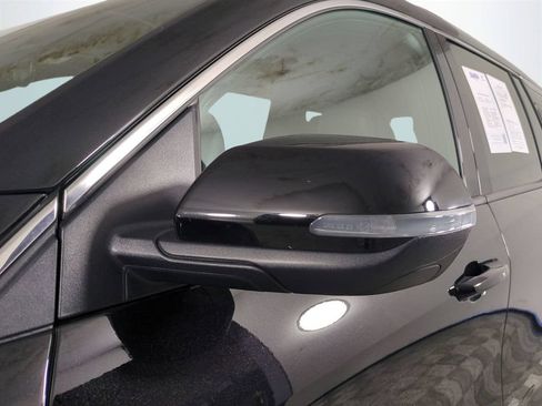 Used 2026 Chevrolet Traverse LT FWD image 12