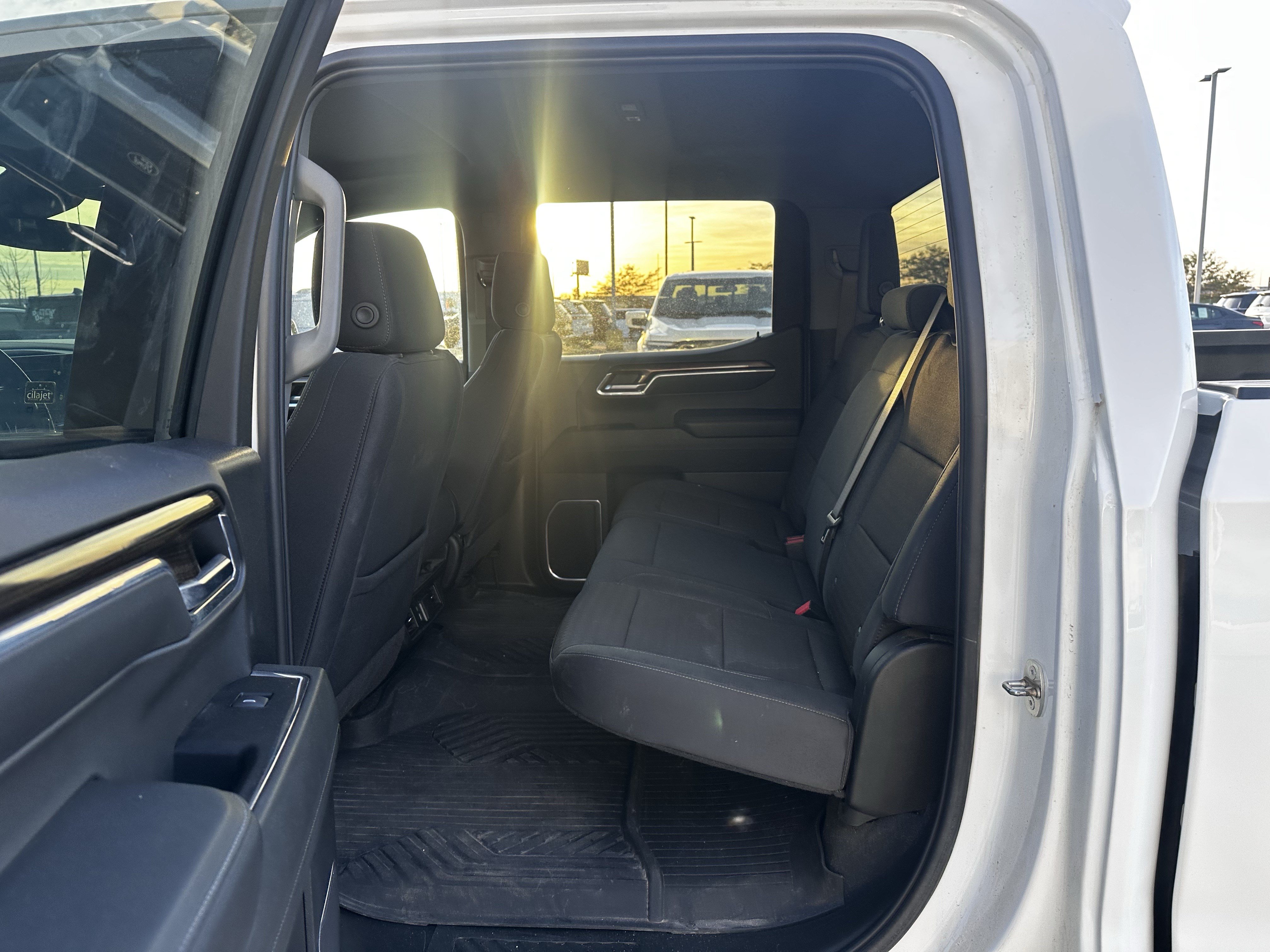 Used 2024 Chevrolet Silverado 1500 RST AWD/4WD image 9