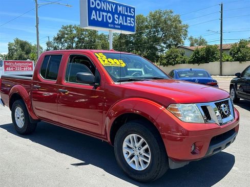 Used 2015 Nissan Frontier SV w/ SV Value Truck Package RWD image 12