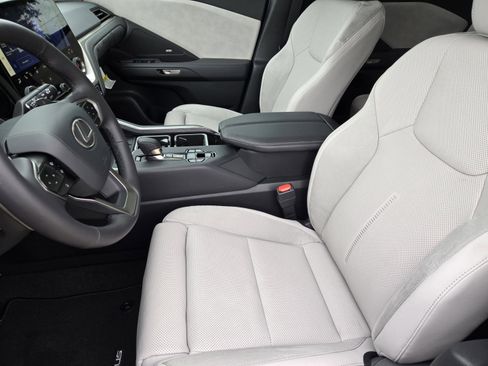 New 2026 Lexus TX 350 AWD image 5