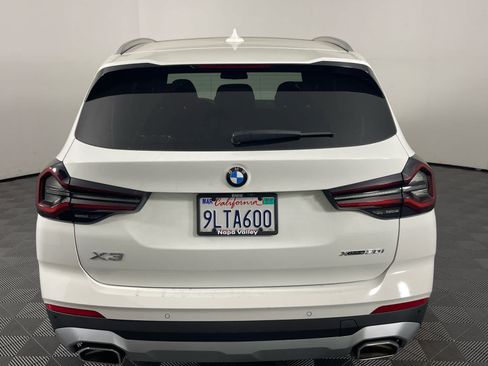 Used 2024 BMW X3 xDrive30i w/ Premium Package AWD/4WD image 4