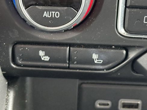 Certified 2024 Chevrolet Suburban LT image 33