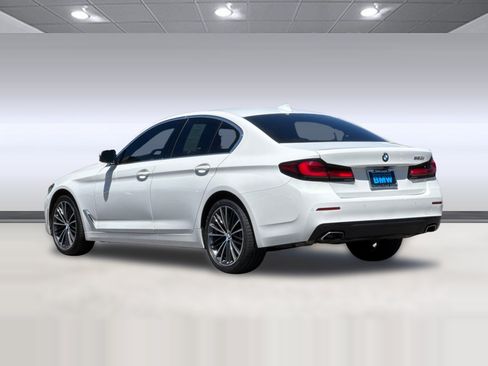 Used 2023 BMW 530i RWD image 3