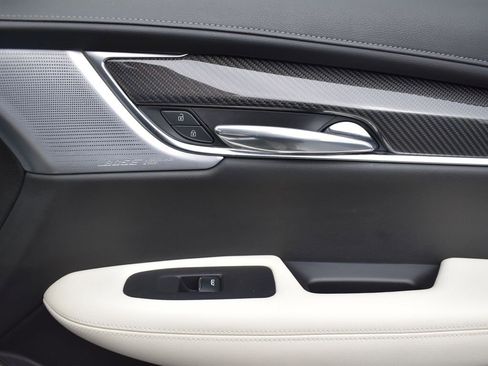 Certified 2023 Cadillac XT6 Sport w/ Technology Package image 37