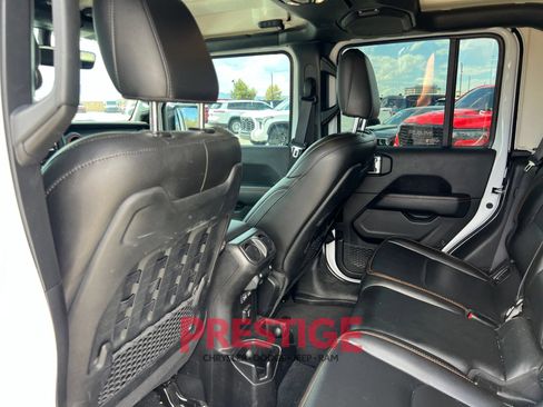 Used 2023 Jeep Gladiator Mojave w/ Cold Weather Group AWD/4WD image 26