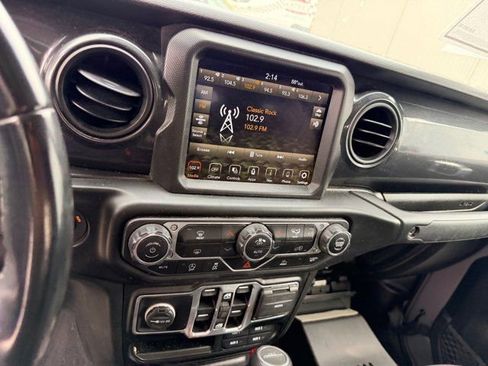 Used 2022 Jeep Gladiator Sport AWD/4WD image 22