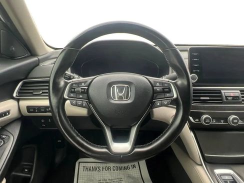 Used 2021 Honda Accord Touring image 13