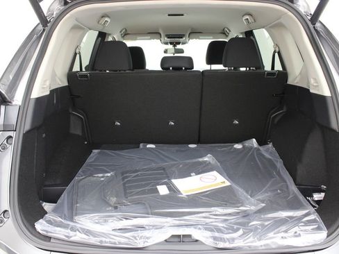 New 2026 Nissan Rogue SV FWD image 27