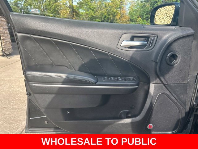 Used 2015 Dodge Charger SXT w/ AWD Plus Group image 14