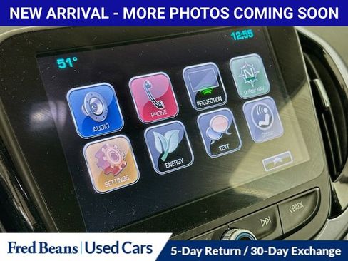 Used 2017 Chevrolet Volt LT FWD image 16