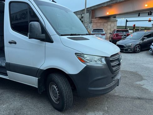 Used 2019 Mercedes-Benz Sprinter 1500 w/ Driver Convenience Package image 3
