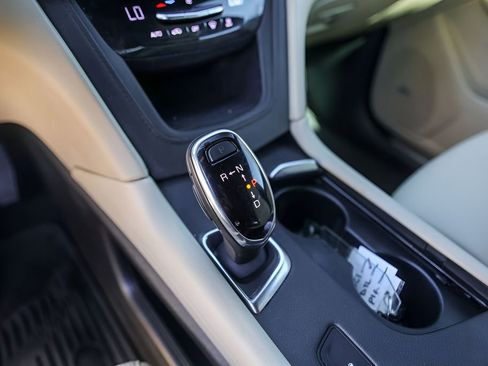 Used 2019 Cadillac XT5 FWD image 20