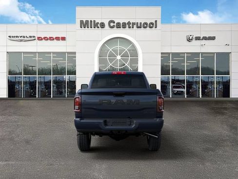 New 2026 RAM 2500 Big Horn AWD/4WD image 7