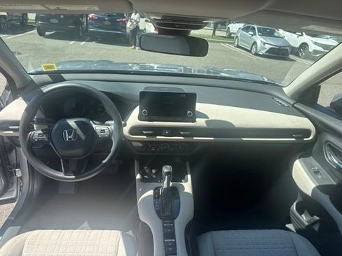 Used 2024 Honda HR-V LX image 15