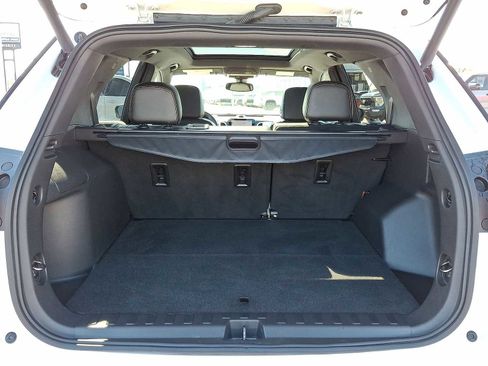 Certified 2023 Chevrolet Equinox Premier image 33