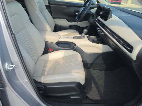 Certified 2023 Honda HR-V EX-L image 30