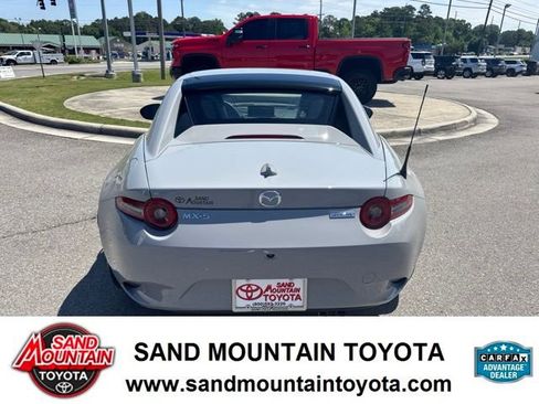 Used 2024 MAZDA MX-5 Miata RF Grand Touring RWD image 4