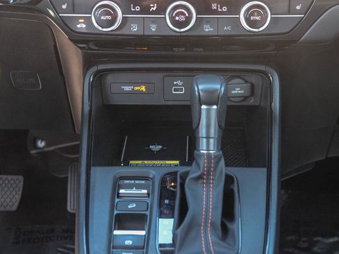 Used 2023 Honda CR-V Sport Touring image 9