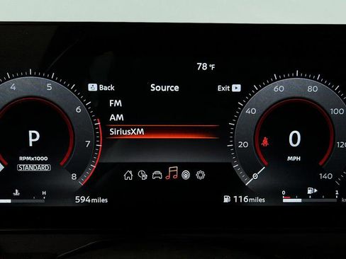 Used 2025 Nissan Kicks SR image 33