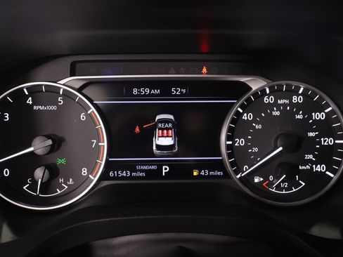 Used 2023 Nissan Rogue SL FWD image 4