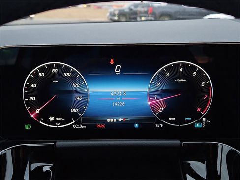 Used 2025 Mercedes-Benz GLA 250 image 29