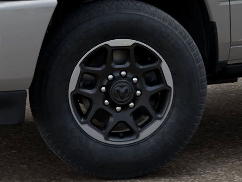 New 2026 RAM 2500 Laramie AWD/4WD image 4