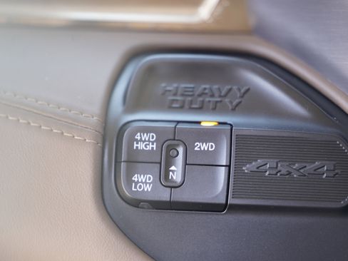 Used 2022 RAM 3500 Limited image 19