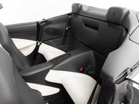 Used 2024 Ferrari Roma Spider image 56