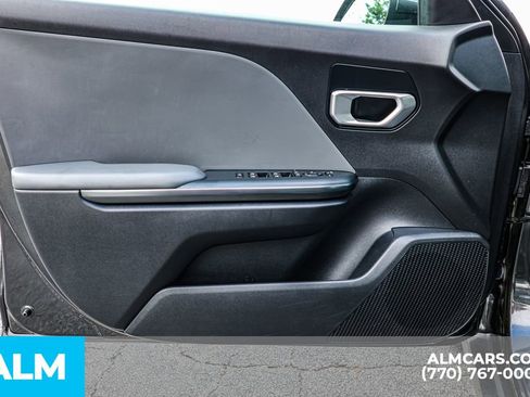 Used 2025 Kia K4 FWD image 43