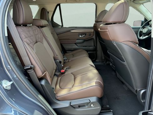 New 2026 Honda Pilot Elite image 13