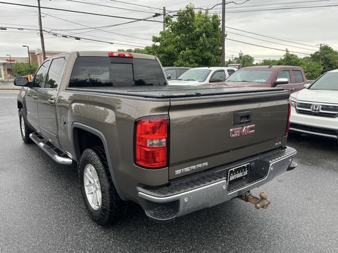 Used 2015 GMC Sierra 1500 SLE w/ SLE Value Package AWD/4WD image 7