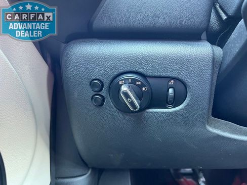 Used 2017 MINI Cooper 4-Door Hardtop FWD image 10