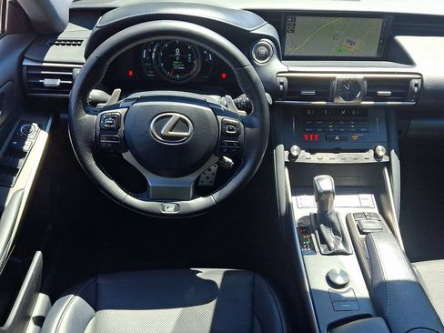 Used 2019 Lexus IS 300 F Sport AWD/4WD image 12