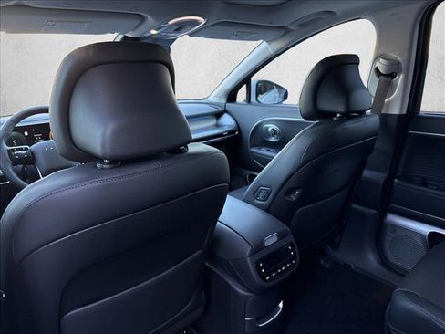 New 2026 Hyundai Ioniq 9 Limited image 16