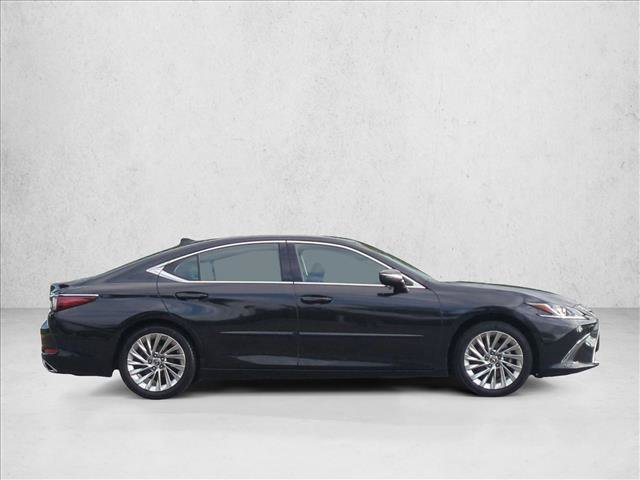 Used 2020 Lexus ES 350 w/ Accessory Package FWD image 4