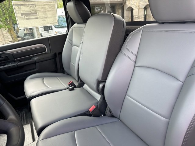 New 2024 RAM 3500 Tradesman AWD/4WD image 23