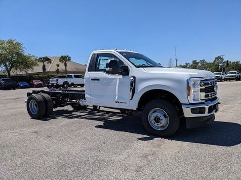 New 2026 Ford F350 XL AWD/4WD image 2