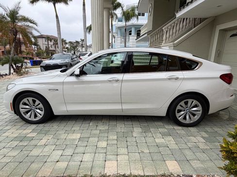 Used 2014 BMW 535i Gran Turismo xDrive w/ Premium Package image 37
