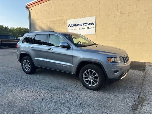 Used 2016 Jeep Grand Cherokee Limited AWD/4WD image 2