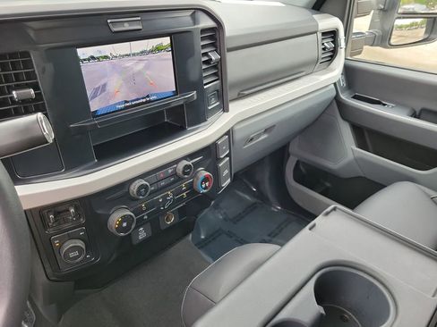 Used 2025 Ford F250 XLT AWD/4WD image 30