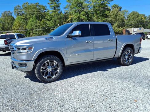 Used 2019 RAM 1500 Limited image 1