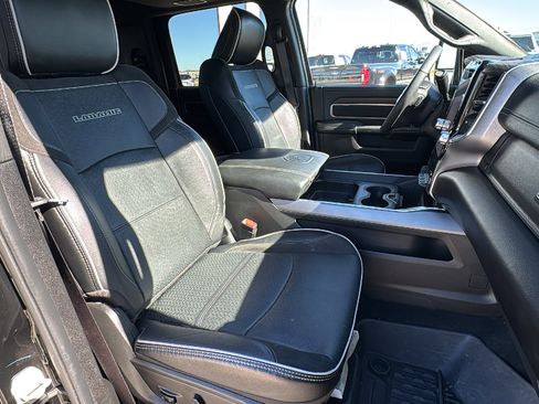 Used 2025 RAM 3500 Laramie w/ Night Edition image 31