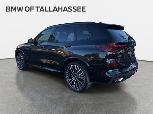 New 2026 BMW X5 xDrive40i w/ M Sport Package AWD/4WD image 3