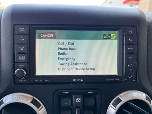 Used 2015 Jeep Wrangler Unlimited Sahara w/ Dual Top Group image 15