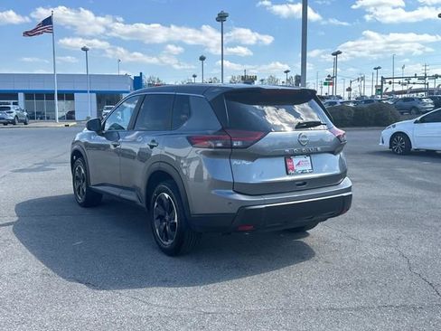 Used 2025 Nissan Rogue SV FWD image 6