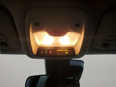 Used 2023 Chevrolet Bolt EUV LT w/ Redline Edition image 41