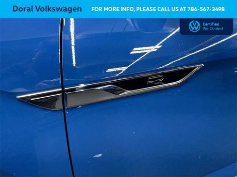 Certified 2025 Volkswagen Atlas SEL Premium R-Line image 10